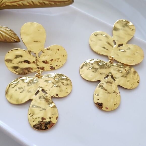 Zara Double Clover Earrings - Picture 7 of 9